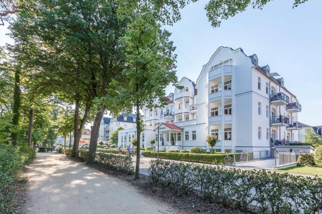 Appartmenthaus Miramare Ostseebad Kühlungsborn Exteriör bild